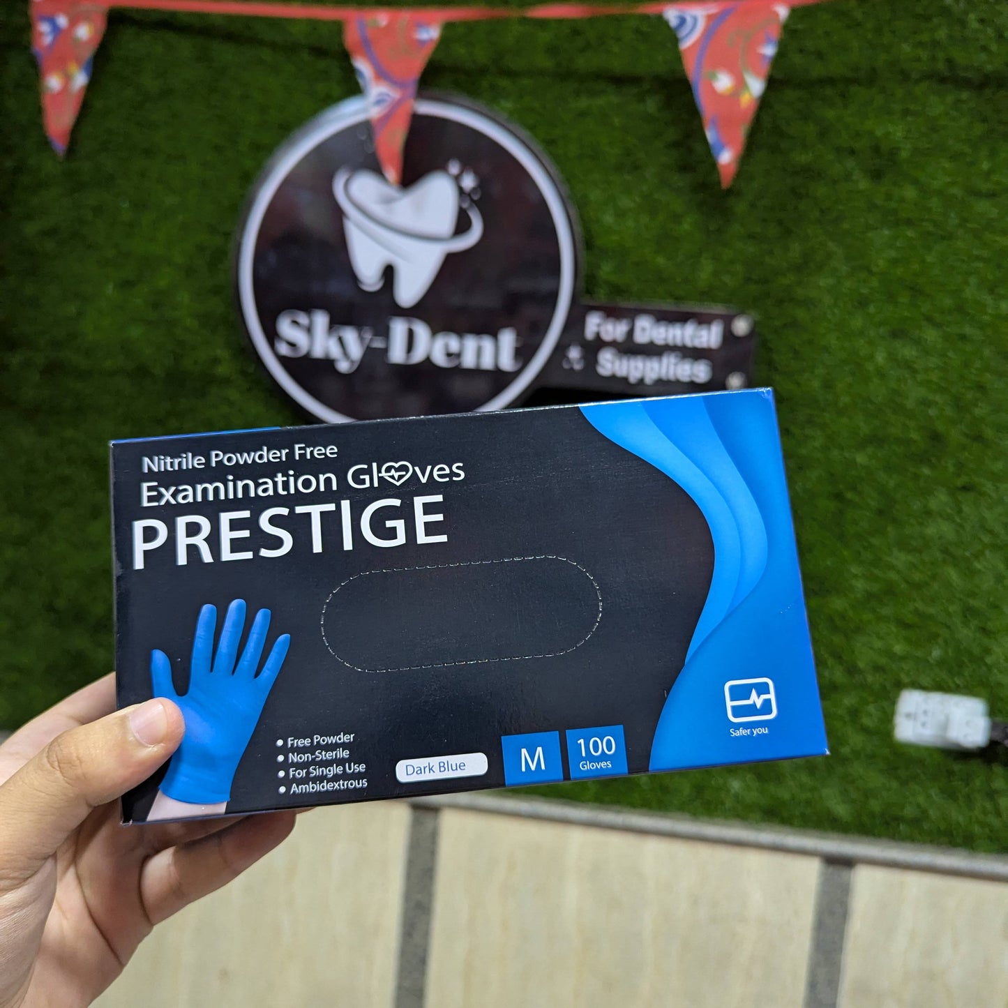 Nitrile gloves